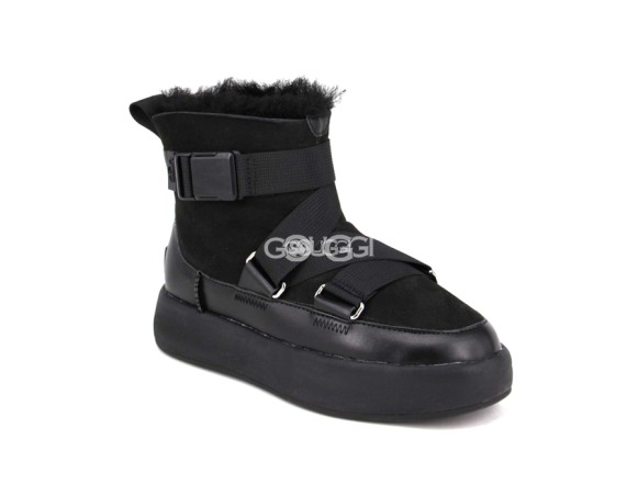 UGG Snowball Black