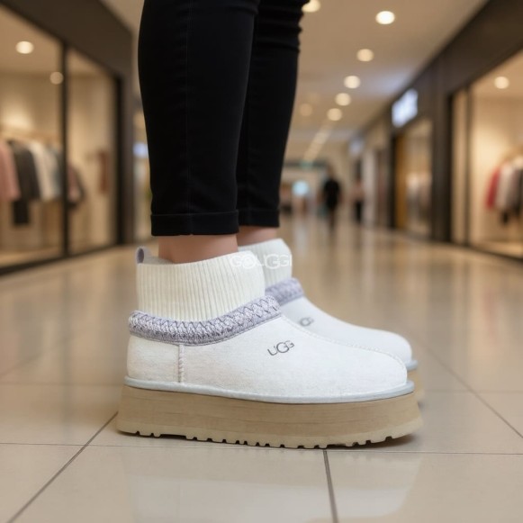 Женские слипоны на платформе UGG Tazz Knit White
