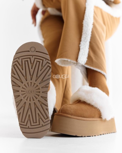 Ugg Funkette Slipper Chestnut