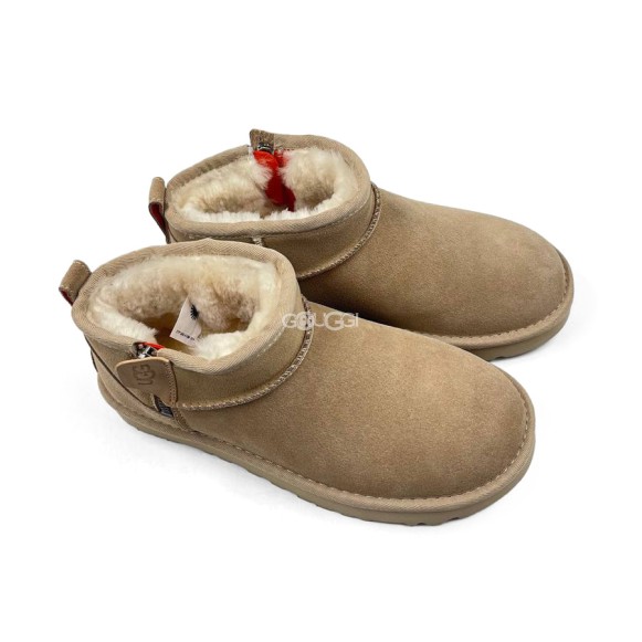 Ugg Women's Ultra Mini Sand Zip